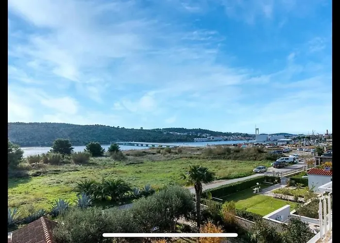 Villa Trogir Pantana Beach *