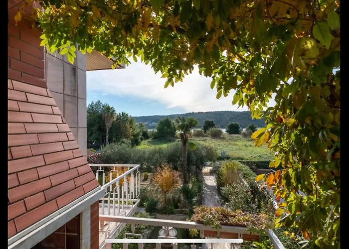 Villa Trogir Pantana Beach *